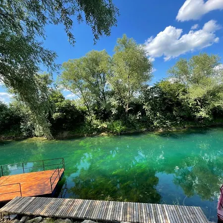 Pensionat And Majestic 4*