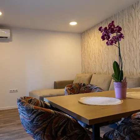 Maison d'hôtes And Majestic