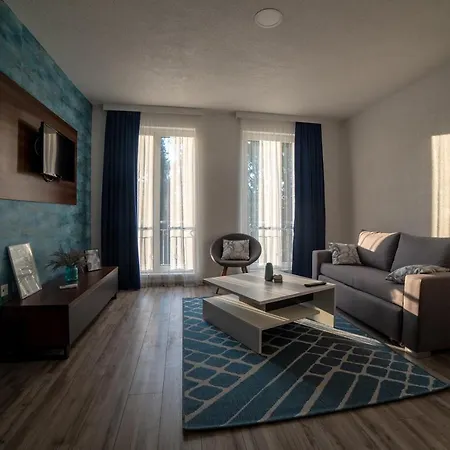 Pensionat And Majestic Bihać